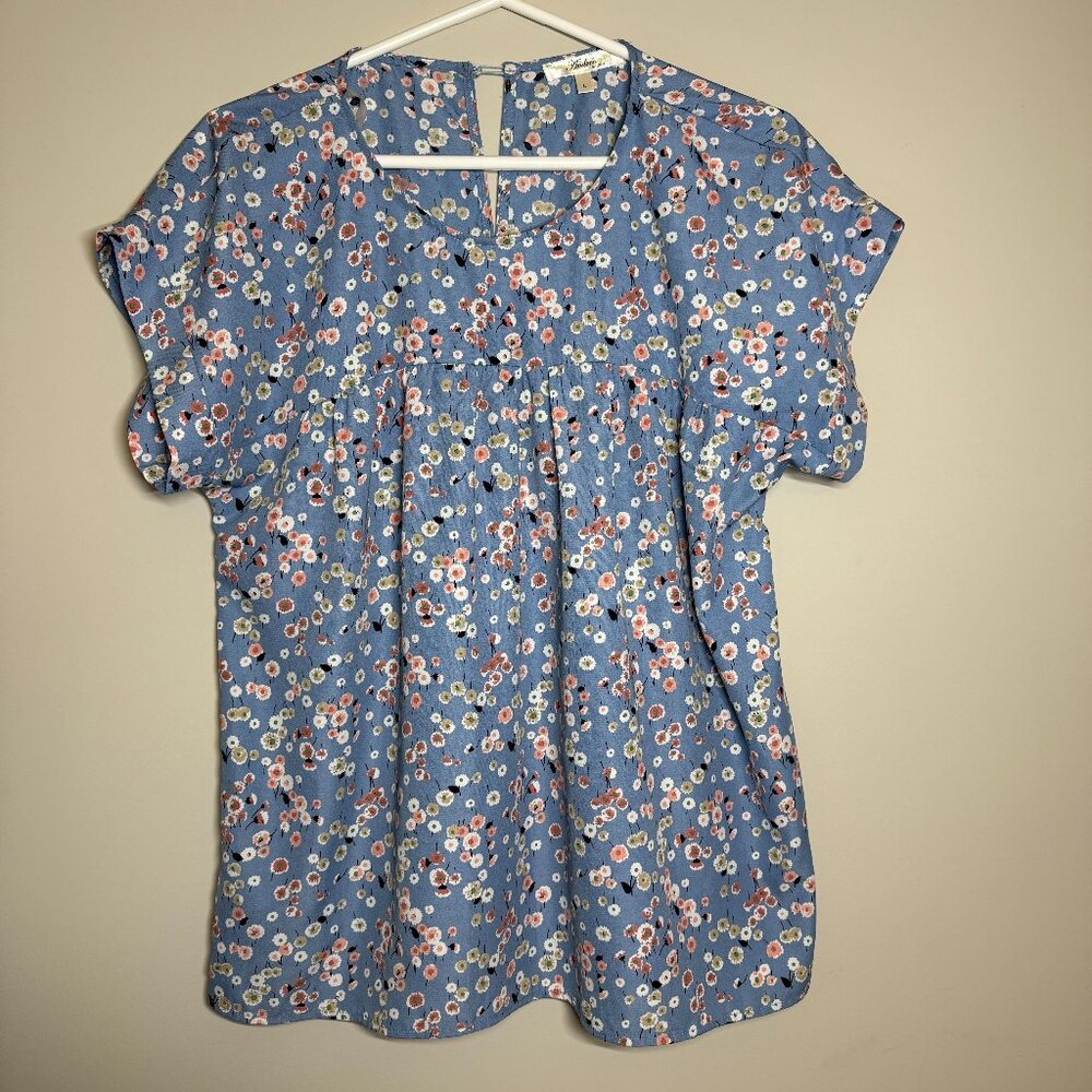 Fun Top with Floral Design - Size Large